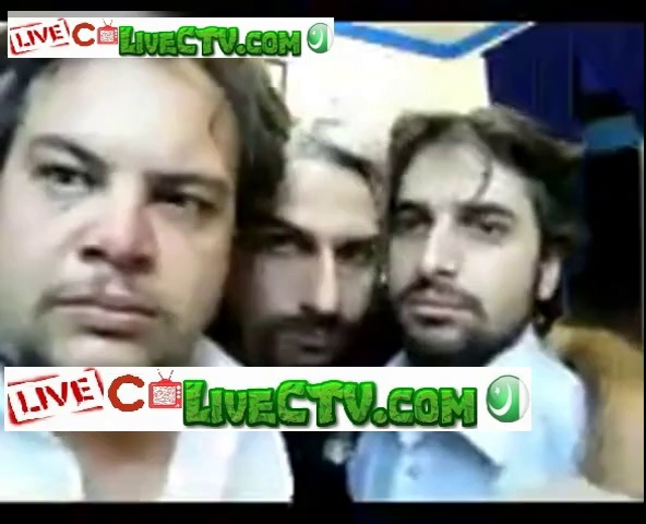 pakistani funny dog parody … Who let the Dogs out howww howw howwww