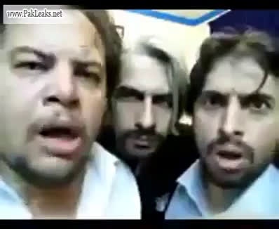 hell Funny: Boys singing as dogs sound